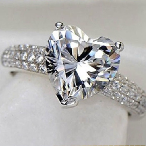 Jewelry - AAA CZ Heart Shaped Engagement Ring